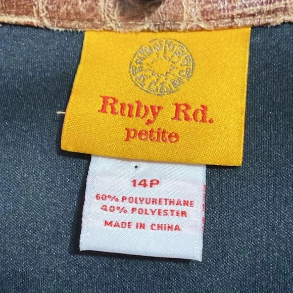 Ruby Rd brown faux embossed leather jacket coat size 14P - Picture 11 of 12